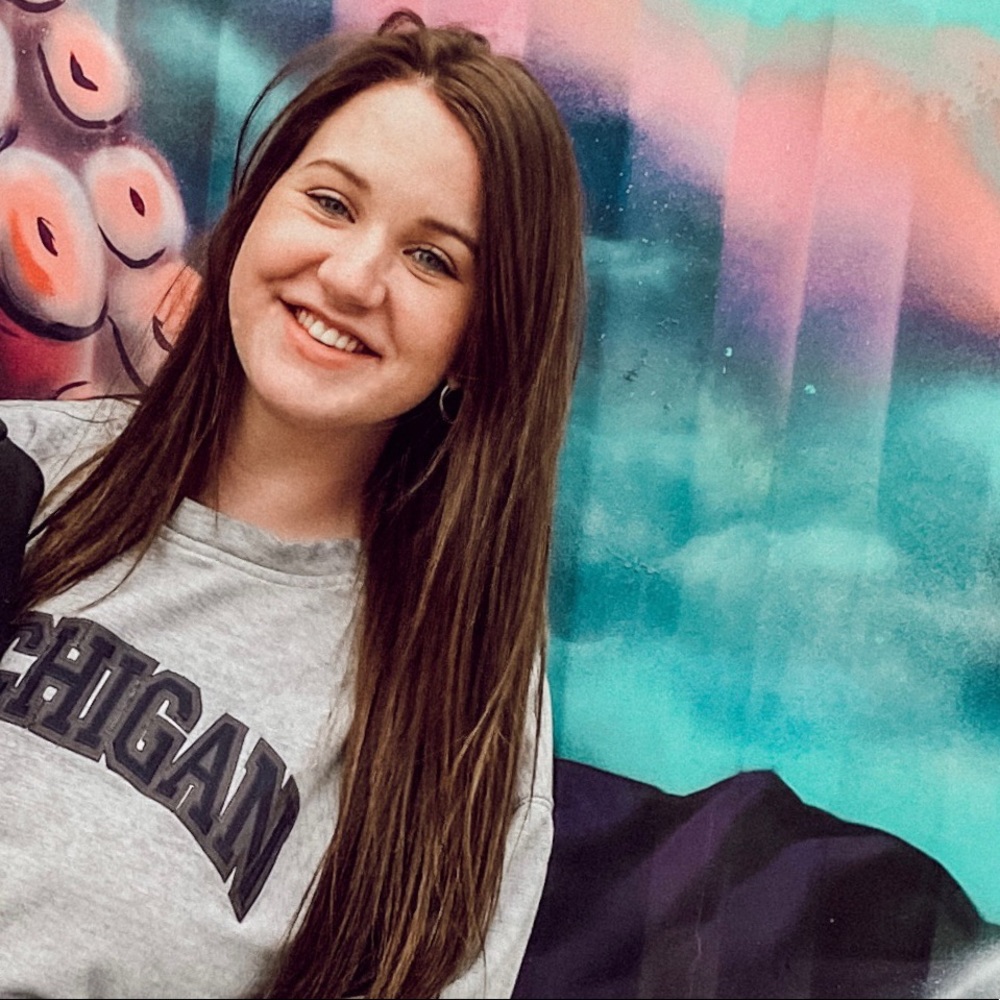 Meet your Posher, Gabrielle